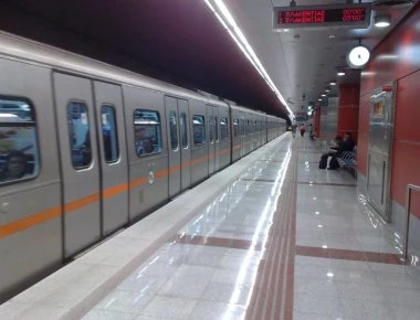 Κλειστός αύριο μετά τις 4.30 μ.μ. ο σταθμός μετρό «Πανεπιστήμιο»
